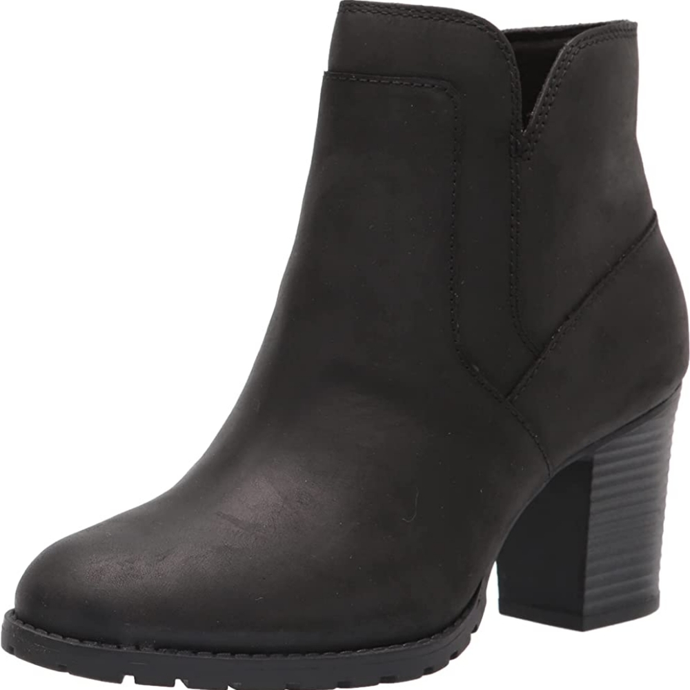 Clark's Collection Verona Step booties size 8